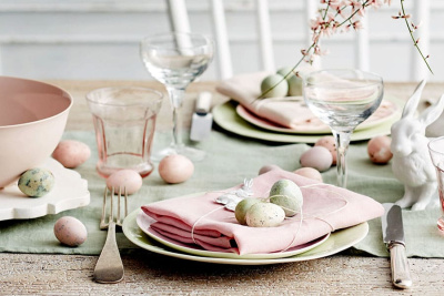 Красивий Великодній Стіл: Ідеї та фото декору на Пасху фото Красивий Великодній Стіл: Ідеї та фото декору на Пасху, фото